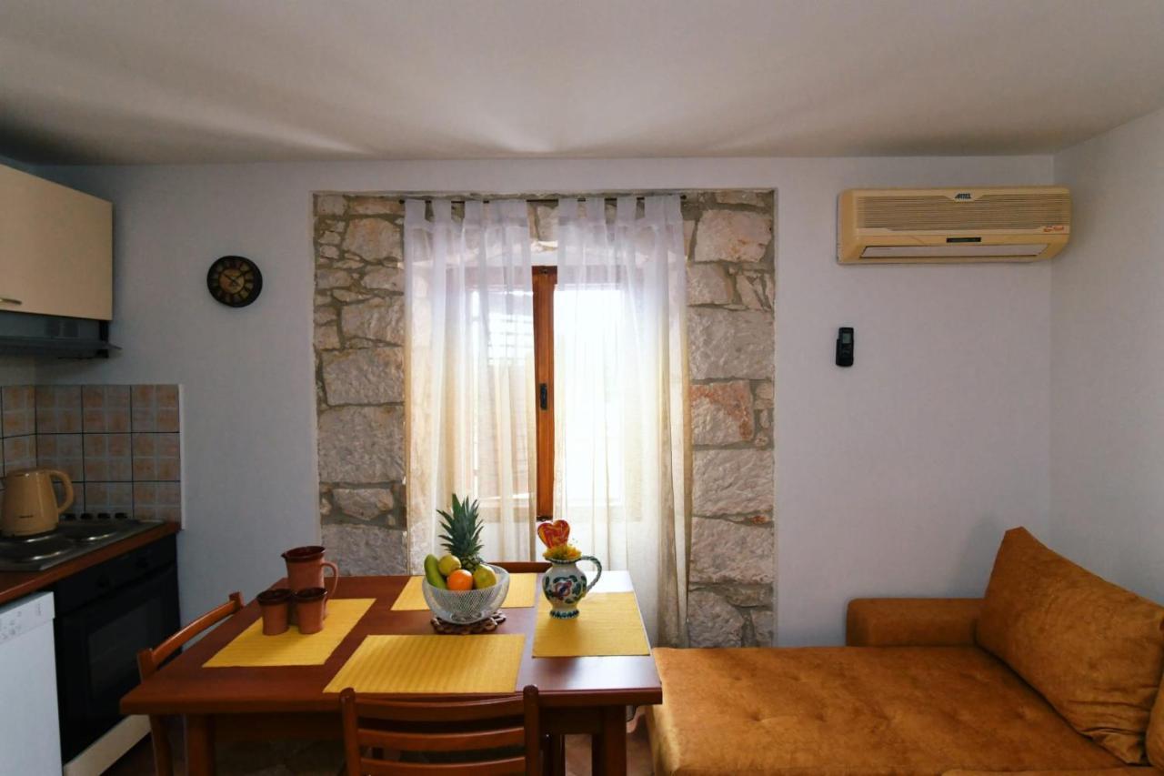 Freya'S Apartments Медулин Екстер'єр фото